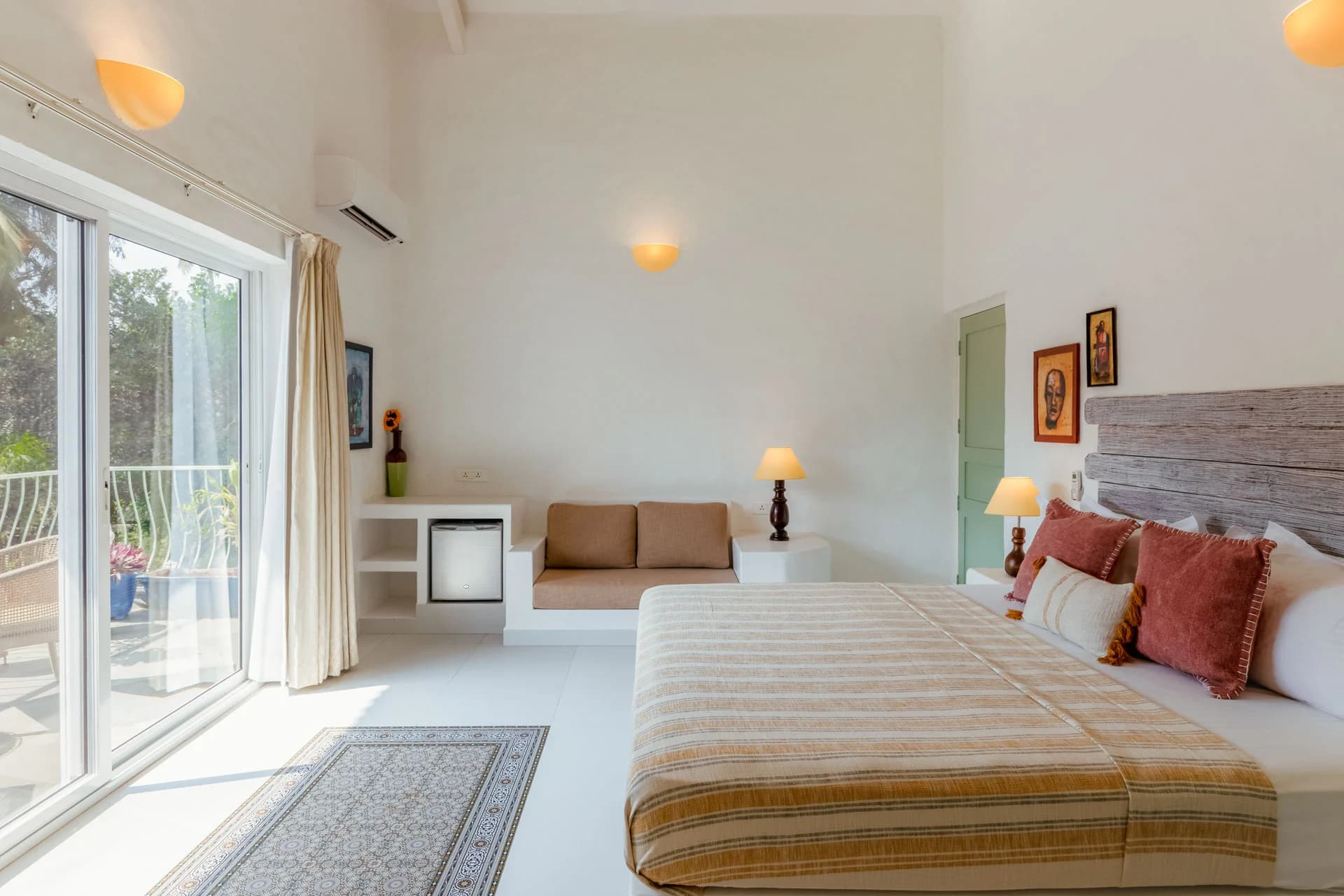 Aroha palms magnifica