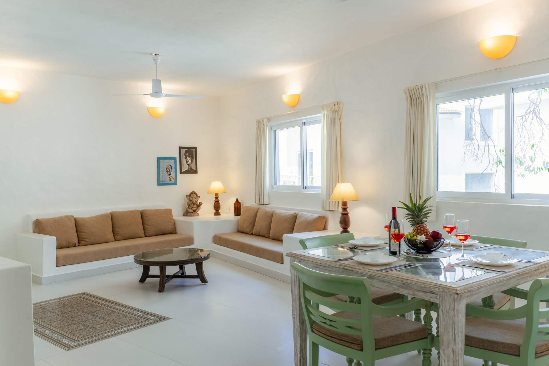 00 Living and Dining Apt 11